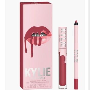 Kylie Cosmetics Matte Lip Kit- Better Not Pout